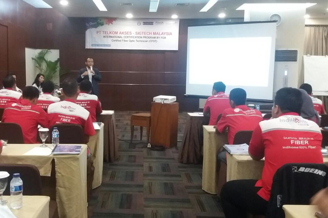 sigtech_cfotpttelkom_2018_6