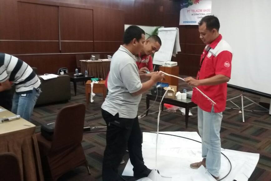 sigtech_cfotpttelkom_2018_7