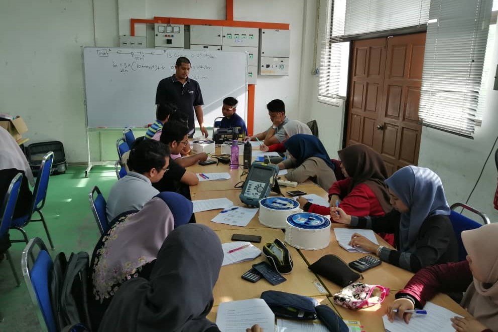 sigtech_opto2019_b4_7